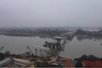 Thi công cao tốc bắc-nam.
