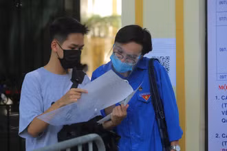 Thí sinh có thể dùng mã số định danh được cơ quan công an cấp để truy cập hệ thống quản lý để đăng ký dự thi tốt nghiệp Trung học phổ thông. (Ảnh minh họa: Sơn Bách)
