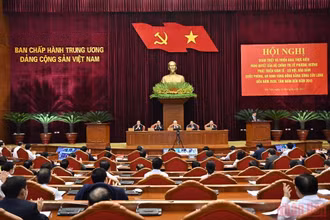 Bộ Chính trị tổ chức Hội nghị toàn quốc về thực hiện Nghị quyết phát triển vùng đồng bằng sông Cửu Long