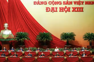 Đoàn Chủ tịch tại Đại hội.