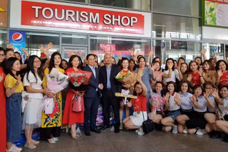 Đoàn 700 khách du lịch MICE đến Đà Nẵng, ngày 22-1.