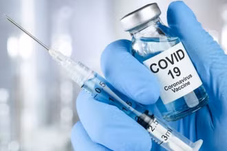 Các nước EU đang đẩy nhanh tiêm chủng vaccine Covid-19. (Ảnh: Actu.fr)