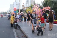 Khách quốc tế đến Việt Nam ngày càng đông trong dịp Tết Nguyên đán 2026. (Ảnh: NGUYỄN TRUNG)