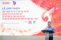 Đồng chí Lê Quốc Minh, Ủy viên Trung ương Đảng, Tổng Biên tập Báo Nhân Dân, Phó Trưởng Ban Tuyên giáo và Dân vận Trung ương, Chủ tịch Hội Nhà báo Việt Nam phát biểu khai mạc buổi lễ.