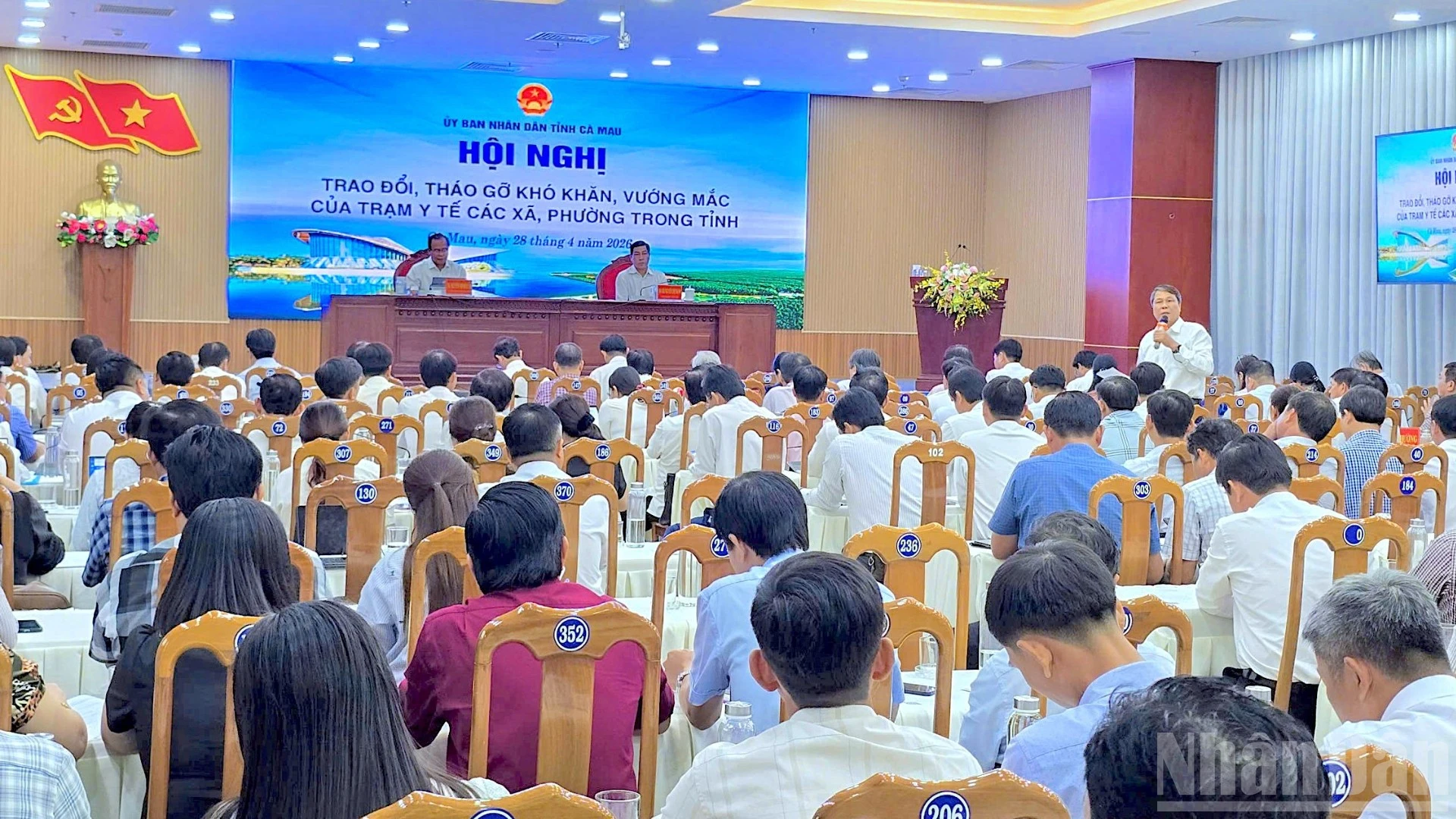 Cà Mau quyết tháo gỡ khó khăn cho y tế cơ sở vùng sông nước