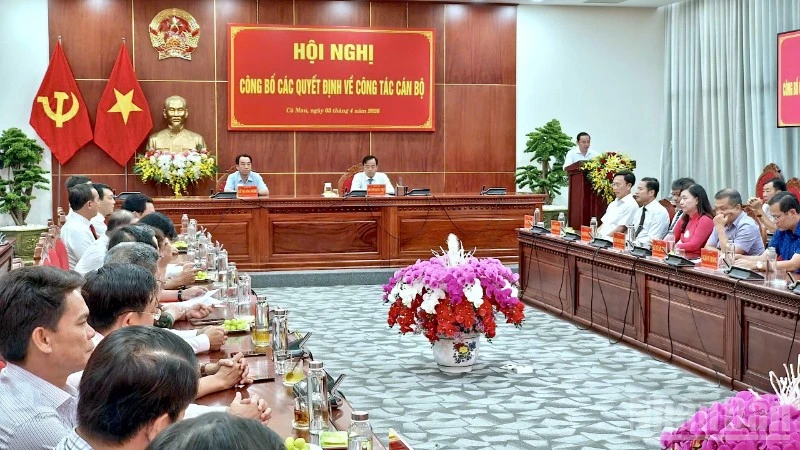 Cà Mau Kiện Toàn Bộ Máy Chính Quyền Khóa Mới Với Hàng Loạt Quyết Định Nhân Sự Quan Trọng