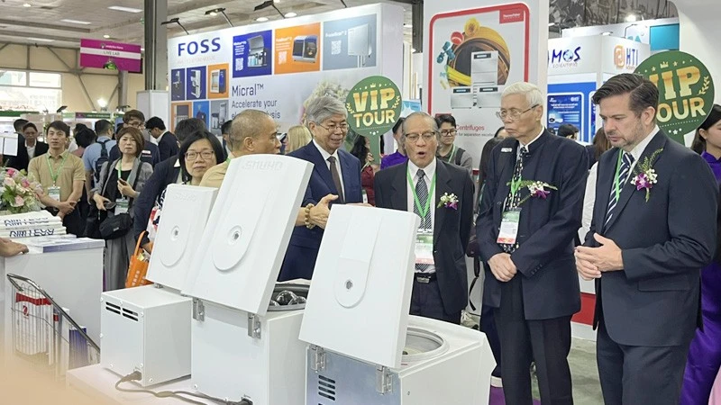 Khai mạc Analytica Ha Noi 2026: Cầu nối khoa học công nghệ và đổi mới sáng tạo
