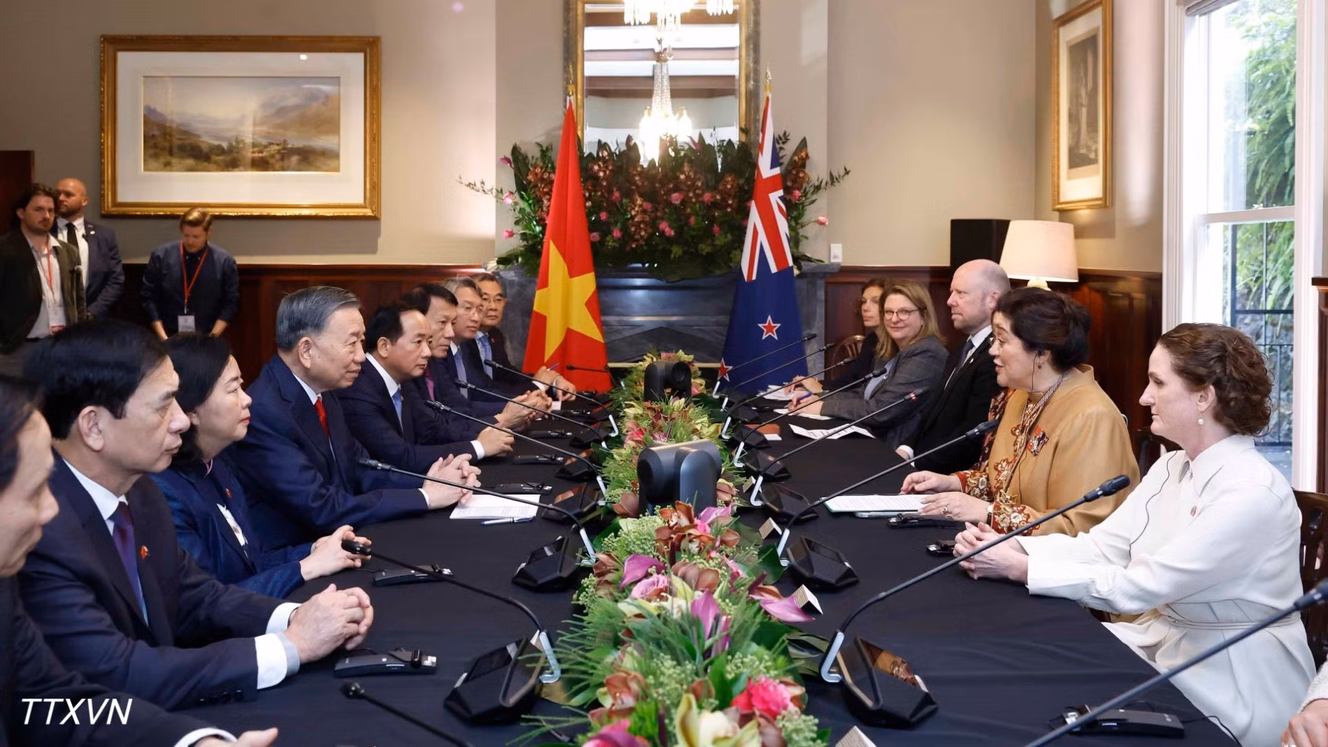 Tổng Bí thư, Chủ tịch nước Tô Lâm hội kiến với Toàn quyền New Zealand Cindy Kiro. (Ảnh: Thống Nhất/TTXVN)