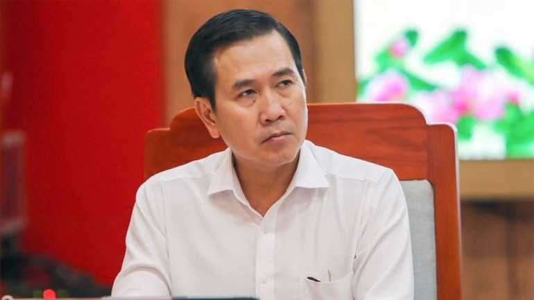 Đồng chí Phạm Văn Hậu, Phó Bí thư Tỉnh ủy, Chủ tịch Ủy ban Mặt trận Tổ quốc Việt Nam tỉnh Khánh Hòa. z6989877086653-021206d2e74a22e5ae45dbeac7127c7d.jpg
