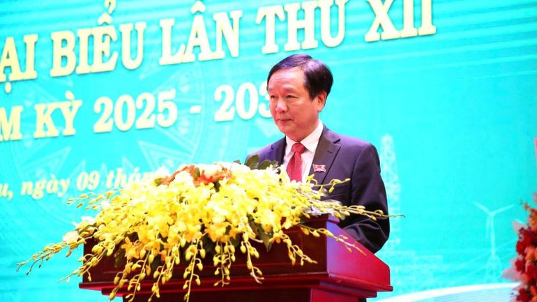 Đồng chí Vũ Mai Khanh, Bí thư Đảng ủy, Tổng Giám đốc Vietsovpetro phát biểu tại đại hội. z6687768021406-f5f30da9f59e4a86f638c1da5f146877.jpg