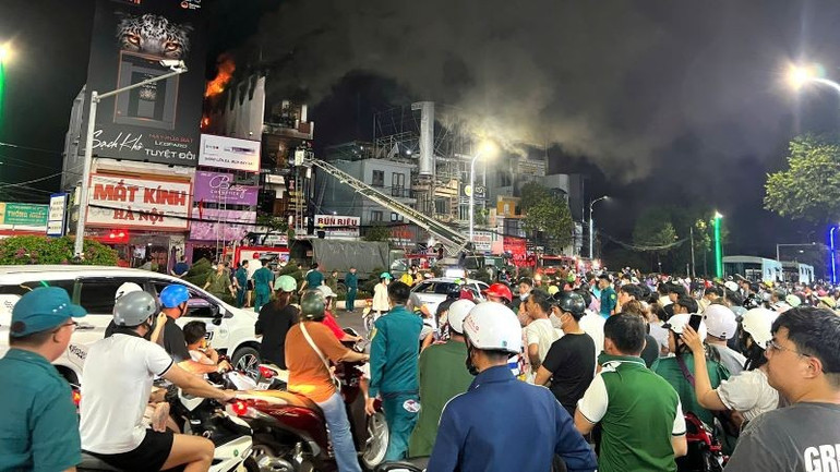 Hiện trường vụ cháy. z6984462176186-598f12ba0546816369ac786c12c6c0ee.jpg