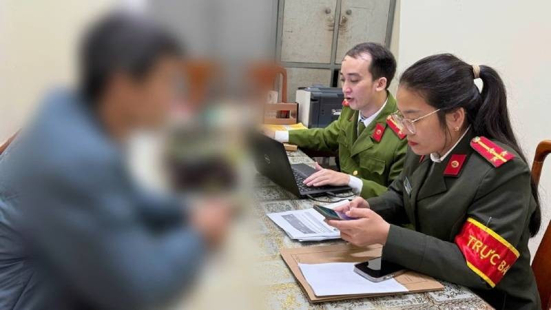 Công an tỉnh Quảng Trị làm việc với 1 người chia sẻ thông tin sai sự thật (Ảnh: Công an tỉnh Quảng Trị)
