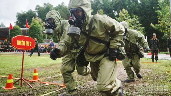 Binh chủng Hóa học khai mạc Hội thao ứng phó sự cố hóa chất độc, xạ cấp đại đội, tiểu đoàn phòng hóa toàn quân khu vực phía nam năm 2025.