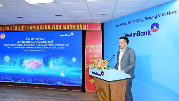Ông Nguyễn Trần Mạnh Trung, Thành viên Hội đồng Quản trị, Tổng Giám đốc VietinBank phát biểu tại buổi lễ. (Ảnh: Ban Tổ chức)