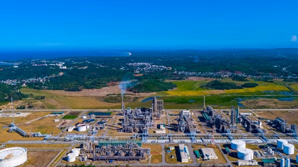 Công ty cổ phần Lọc hóa dầu Bình Sơn bảo đảm các hoạt động vận hành an toàn, giữ vững hoạt động sản xuất của NMLD Dung Quất ổn định, hiệu quả.