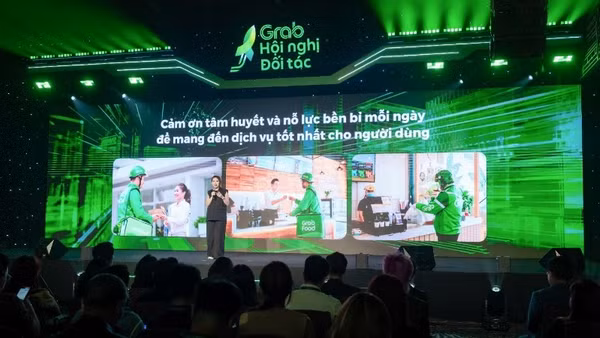 Bà Nguyễn Thanh Anh, Giám đốc Tiếp thị và Thương mại doanh nghiệp, Grab Việt Nam chia sẻ tại sự kiện.