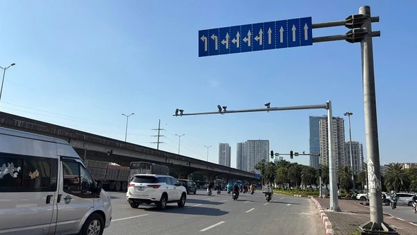 Hệ thống camera AI cần có sự đồng bộ với hạ tầng giao thông theo hướng số hóa. (Ảnh: THÙY LINH)