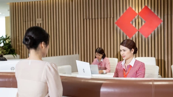 Techcombank lập kỷ lục lợi nhuận 2025 nhờ sức mạnh hệ sinh thái và nền tảng số.