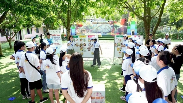 Hoạt động giáo dục kiến thức và vận động cho người bệnh đái tháo đường típ 1 trong khuôn khổ CDiC tại Hà Nội.