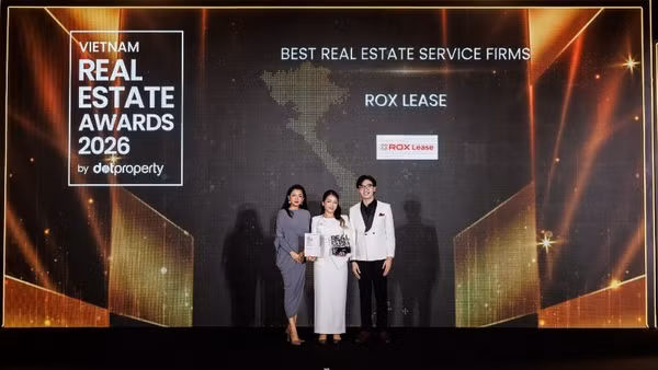 Đại diện ROX Lease tại lễ trao Giải thưởng Bất động sản Việt Nam 2026.