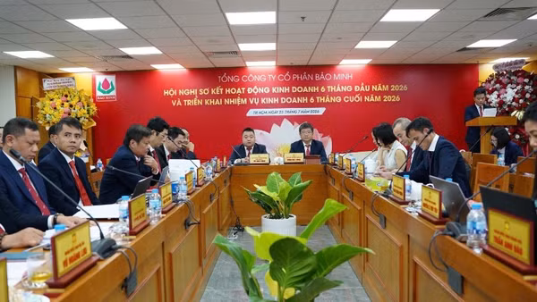 Hội nghị sơ kết hoạt động kinh doanh 6 tháng đầu năm của Bảo Minh.