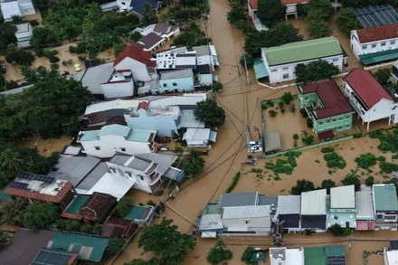 Bản tin thời sự sáng 28/11/2025: Khẩn trương thống kê thiệt hại nhà ở sau mưa lũ Nam Trung Bộ