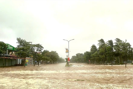 Bản tin thời sự sáng ngày 17/9/2025: Biển Đông sắp đón bão số 8