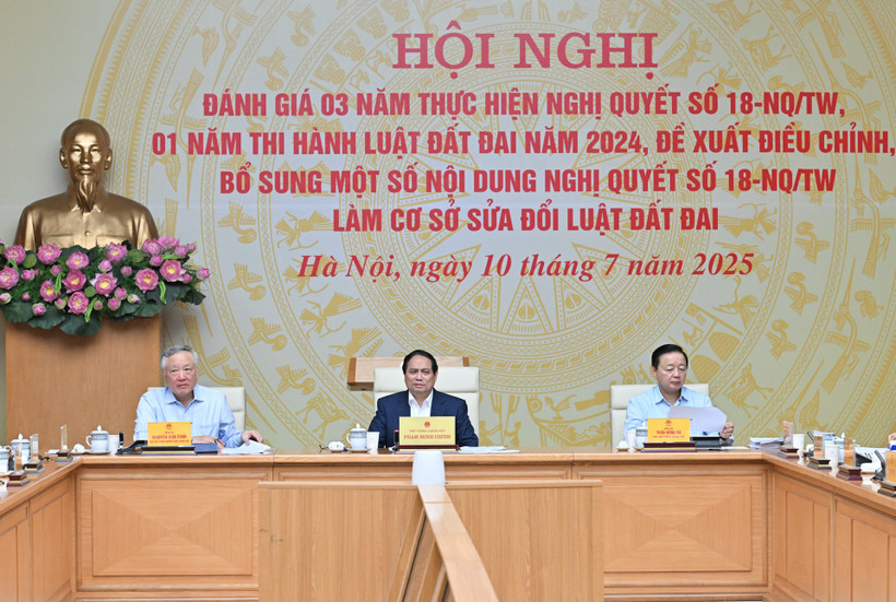 Thủ tướng Phạm Minh Chính chủ trì Hội nghị đánh giá 3 năm thực hiện Nghị quyết số 18-NQ/TW và 1 năm thi hành Luật Đất đai năm 2024.