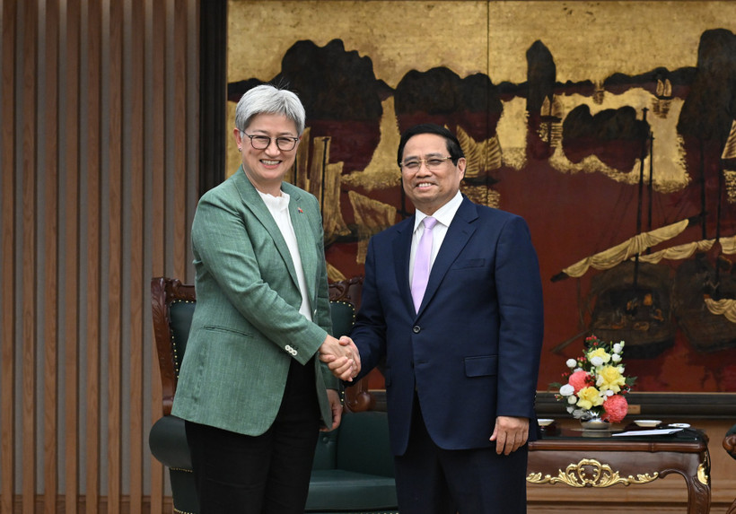 Thủ tướng Phạm Minh Chính và Bộ trưởng Ngoại giao Australia Penny Wong.