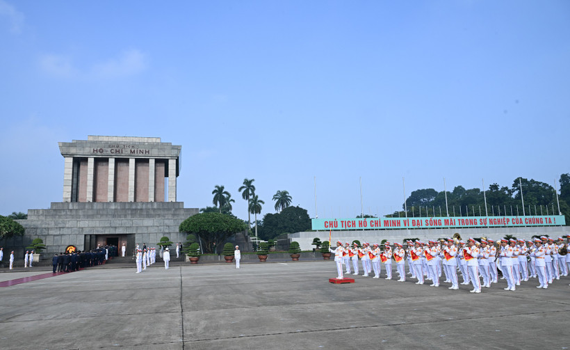 Lăng Chủ tịch Hồ Chí Minh.
