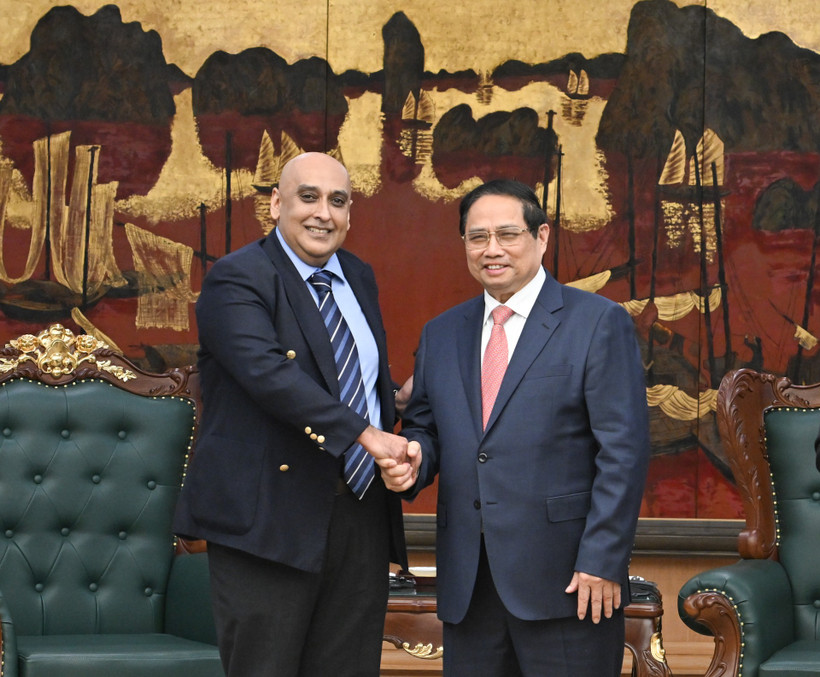 Thủ tướng Phạm Minh Chính tiếp ông Ali Ijaz Ahmad, Chủ tịch kiêm Tổng Giám đốc Makara Capital Partners.