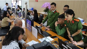 Công an tỉnh Lâm Đồng triển khai cao điểm đổi thẻ đảng viên trên nền tảng cơ sở dữ liệu quốc gia về dân cư.