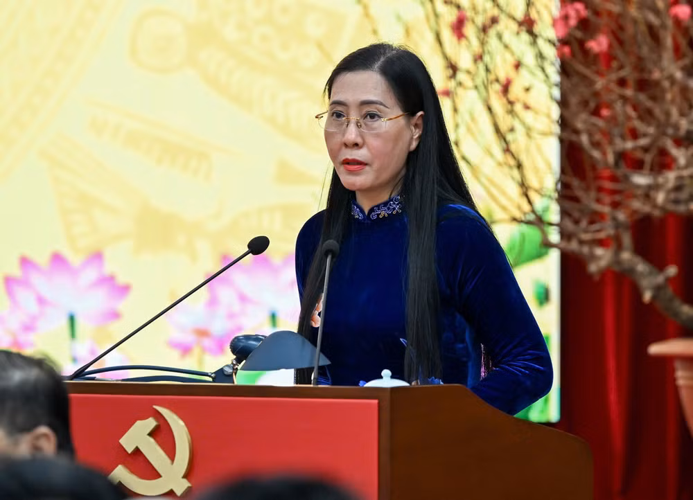 gen-h-bui-thi-qv.jpg