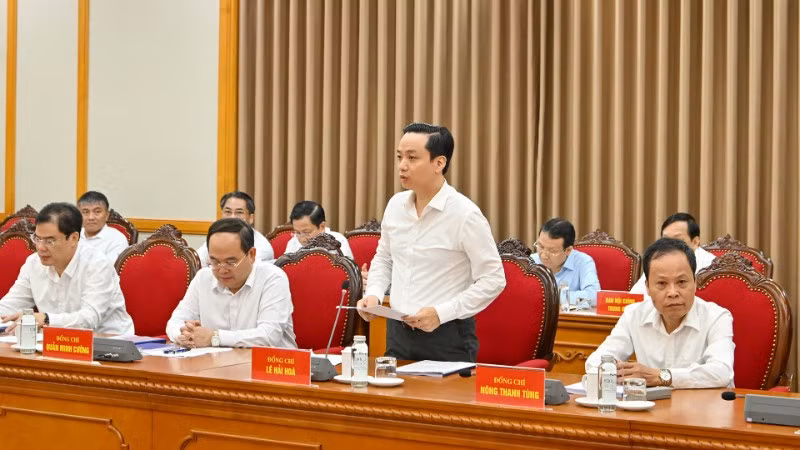 ct-tinh-cb-bao-cao-8234.jpg
