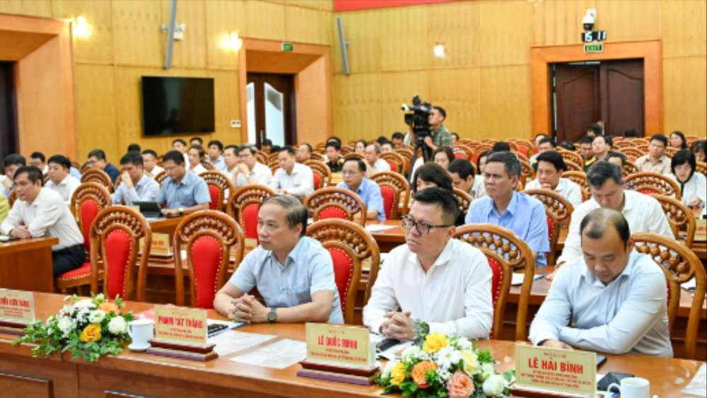Các đại biểu dự Hội nghị. (Ảnh: DUY LINH) cac-db-du-hn-2708.jpg