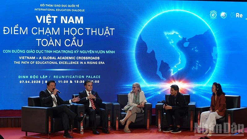 Hội Thảo Giáo Dục Tinh Hoa: Việt Nam Trở Thành Điểm Chạm Học Thuật Toàn Cầu