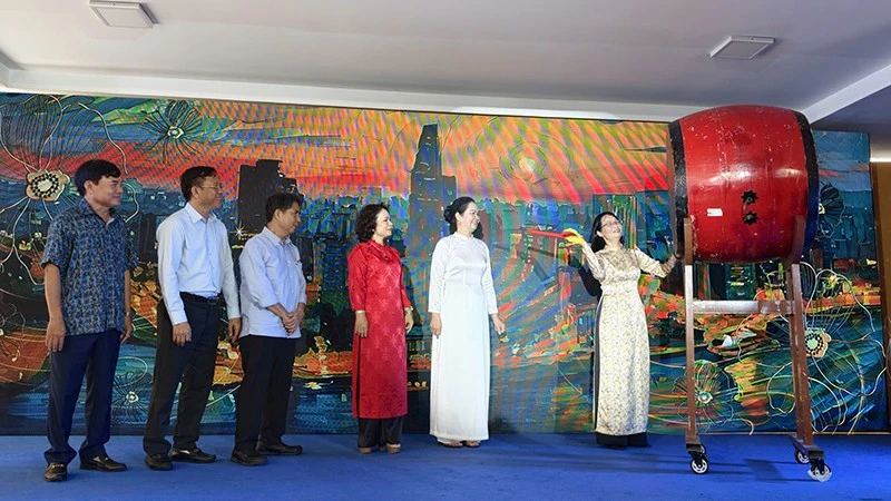 Ngày Thơ Việt Nam 2026: Tiếng gọi đoàn kết và nhân ái từ đô thị mới