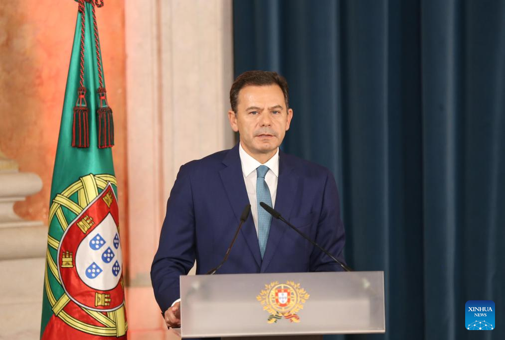 Thủ tướng Luis Montenegro phát biểu tại lễ nhậm chức của chính phủ mới ở Lisbon, Bồ Đào Nha. (Ảnh: Tân Hoa xã)