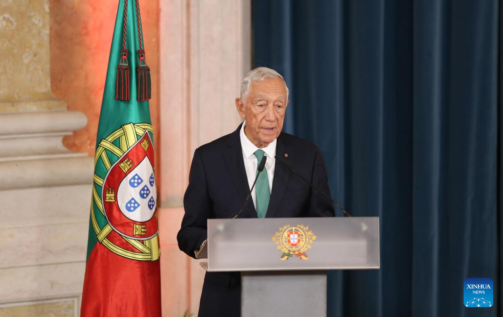 Tổng thống Bồ Đào Nha Marcelo Rebelo de Sousa phát biểu sau lễ nhậm chức của chính phủ mới tại Lisbon. (Ảnh: Tân Hoa xã) tong-thong-bo-dao-nha.png