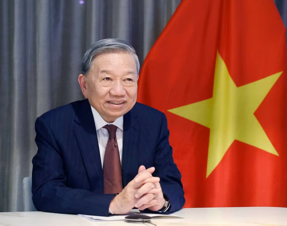 vna-potal-tong-bi-thu-to-lam-dien-dam-voi-cuu-thuong-nghi-sy-patrick-leahy-8598975.jpg