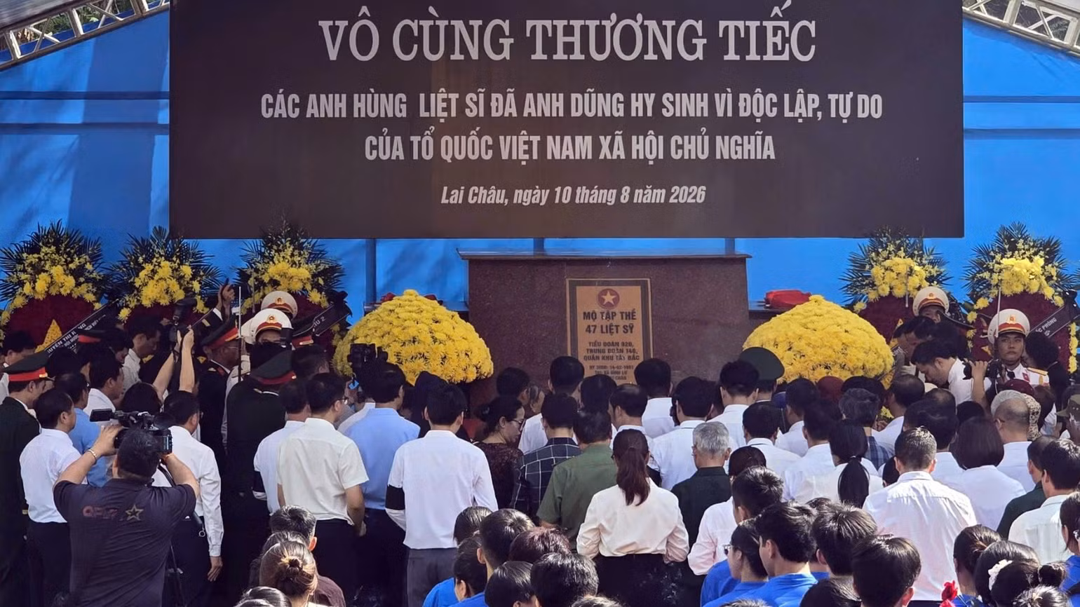116-2120.jpg