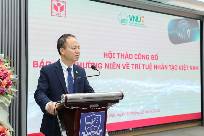 Giáo sư, Tiến sĩ Trần Xuân Tú, Viện trưởng Viện Công nghệ thông tin tại Hội thảo công bố báo cáo thường niên về trí tuệ nhân tạo tại Việt Nam 2025.