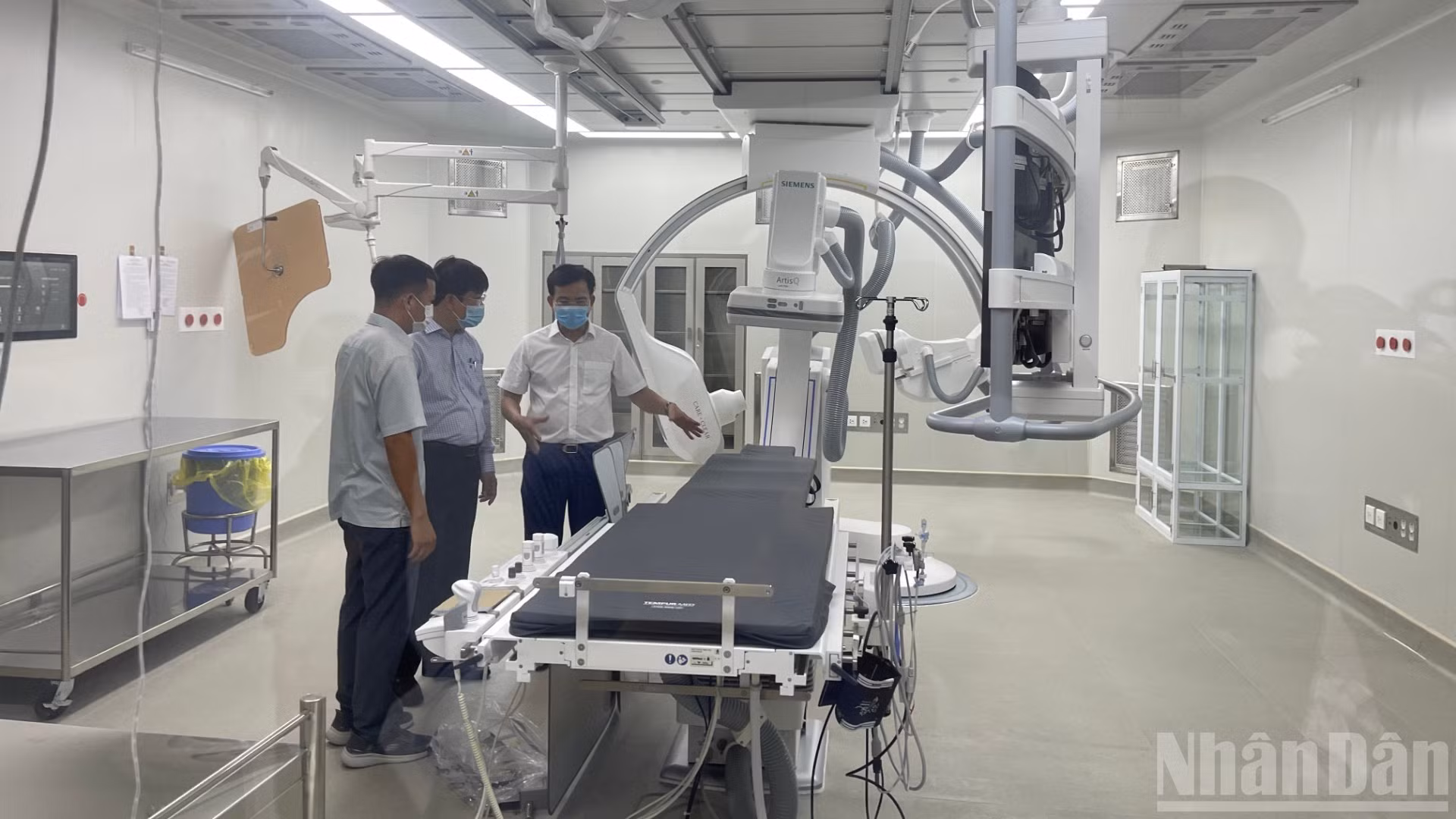 Thiết bị hiện đại của Khoa Đơn nguyên tim mạch can thiệp.