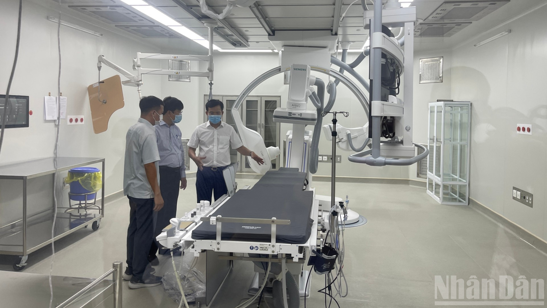 Thiết bị hiện đại của Khoa Đơn nguyên tim mạch can thiệp.