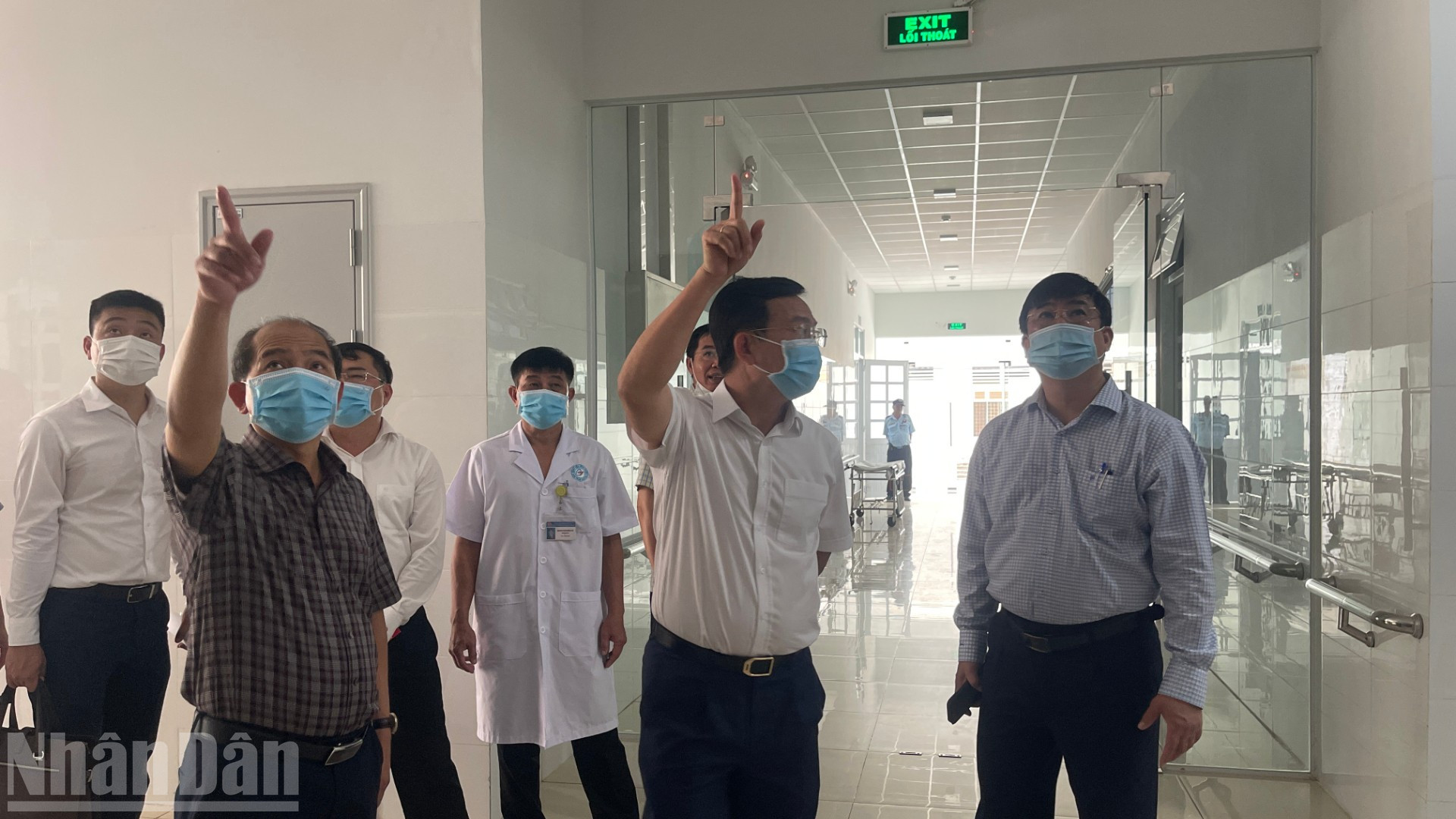 Đoàn công tác kiểm tra hạ tầng bệnh viện. ndo_bl_img-2724-2999.jpg