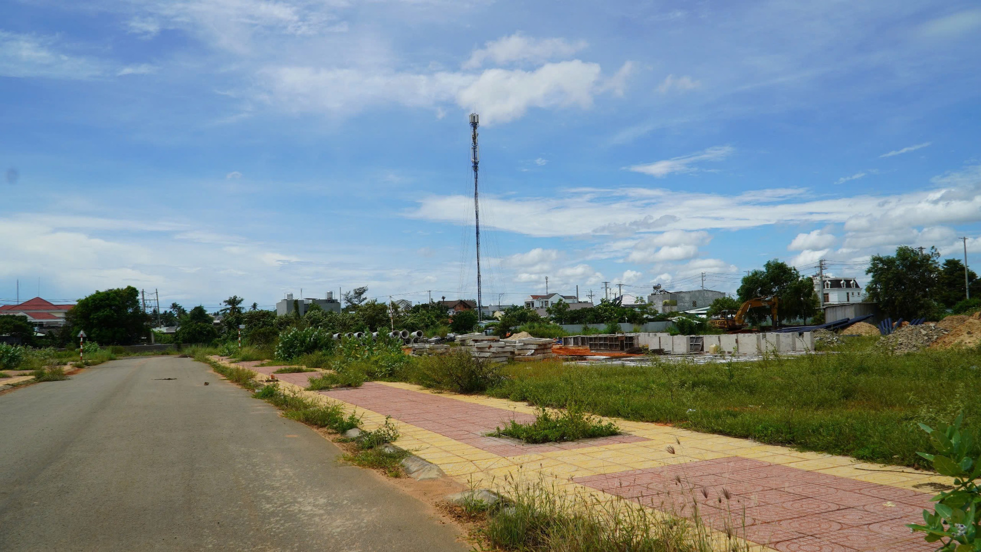 Dự án hạ tầng kỹ thuật Khu nhà ở xã hội (xã Tuyên Quang) chậm tiến độ.