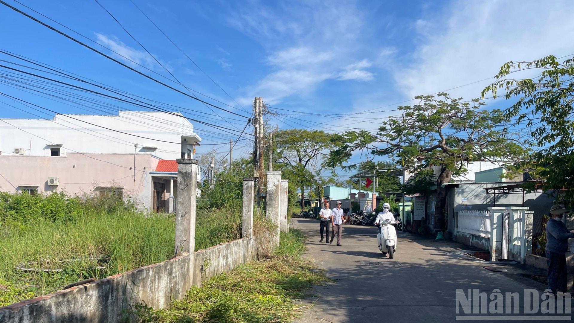 Dự án khu dân cư phía nam đường Lê Duẩn chậm tiến độ nên khu vực này xuống cấp hạ tầng giao thông.