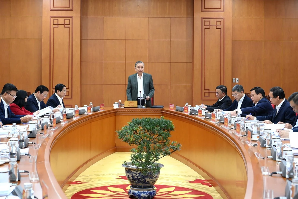 Tổng Bí thư Tô Lâm chủ trì làm việc với Thường trực các Tiểu ban Đại hội XIV của Đảng.