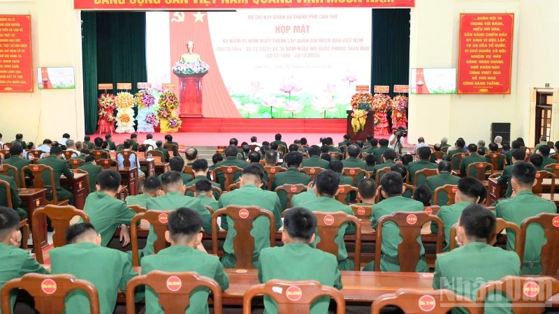 Quang cảnh buổi họp mặt.