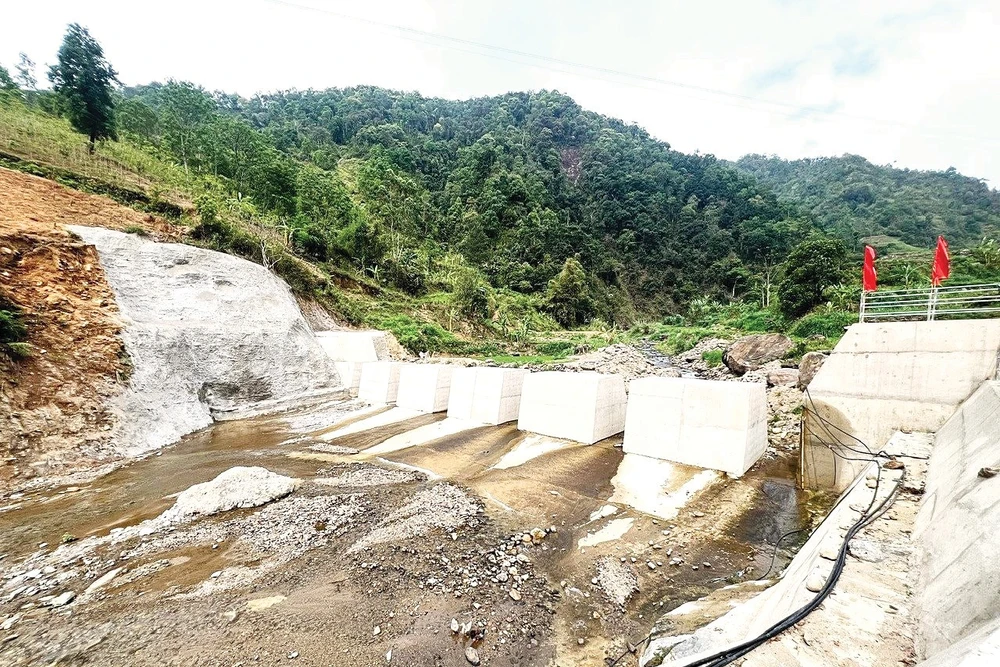 Công trình đập Sabo đầu tiên của Việt Nam tại bản Piệng, tỉnh Sơn La. Ảnh: Bình Minh